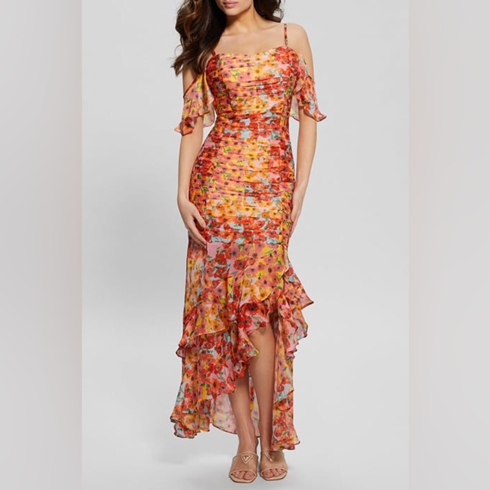 GUESS Formal Dress
Women's Juliana Ruffled Maxi Dress